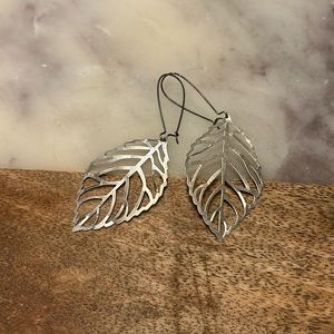 Silver drop cut-out leaf earrings
